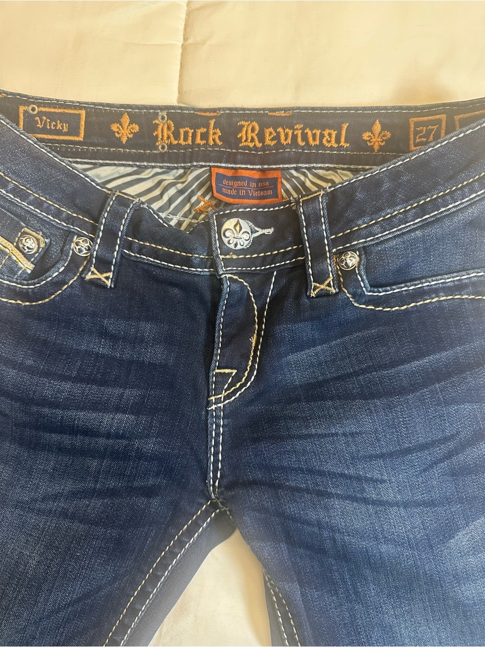 Rock Revival Vicky Bootcut Jeans Women’s Size 27 Dark Wash Thick Stitch Low Ris - Picture 2 of 13